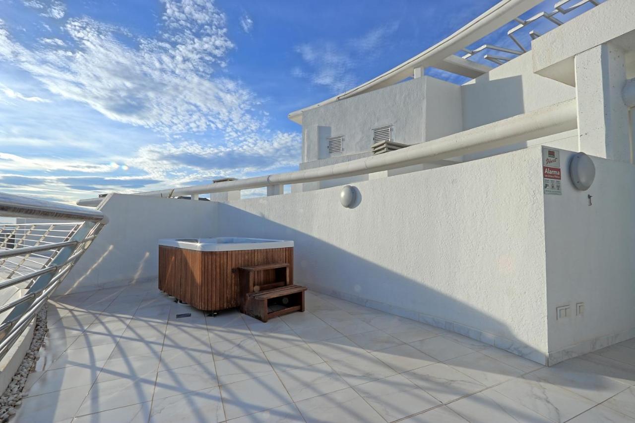 Appartement 006 - Infinity View Penthouse - Comfortholidays à Arenales del Sol Extérieur photo